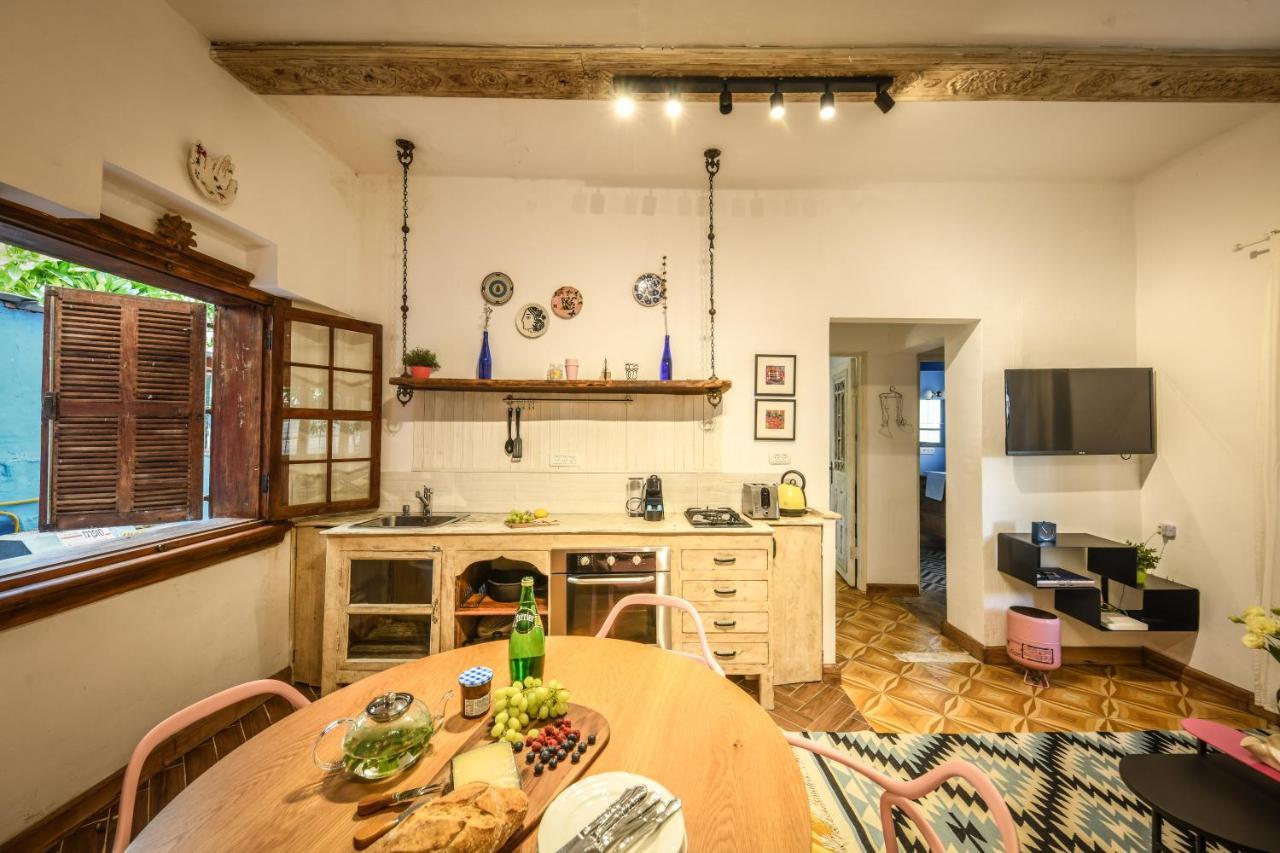 Apartment Rustic 1 Bedroom W Cozy Backyard In Center By Sea N' Rent Tel Aviv